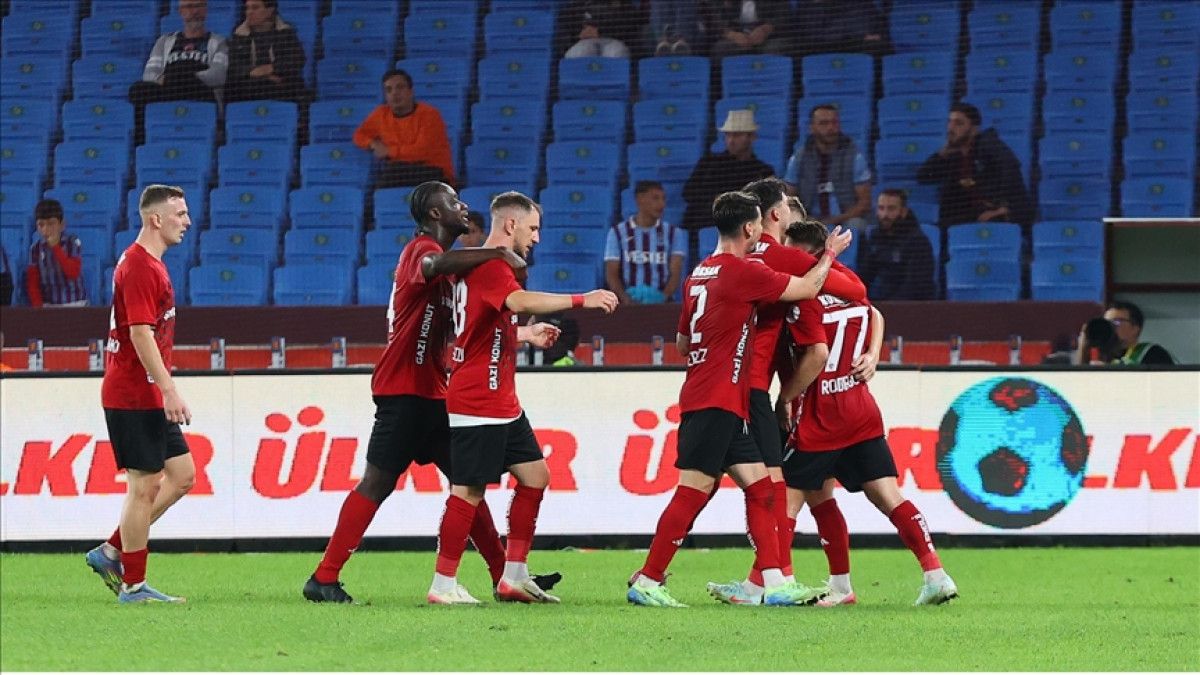 Gaziantep FK'nın Yenilmezlik Serisi 7 Maça Yükseldi