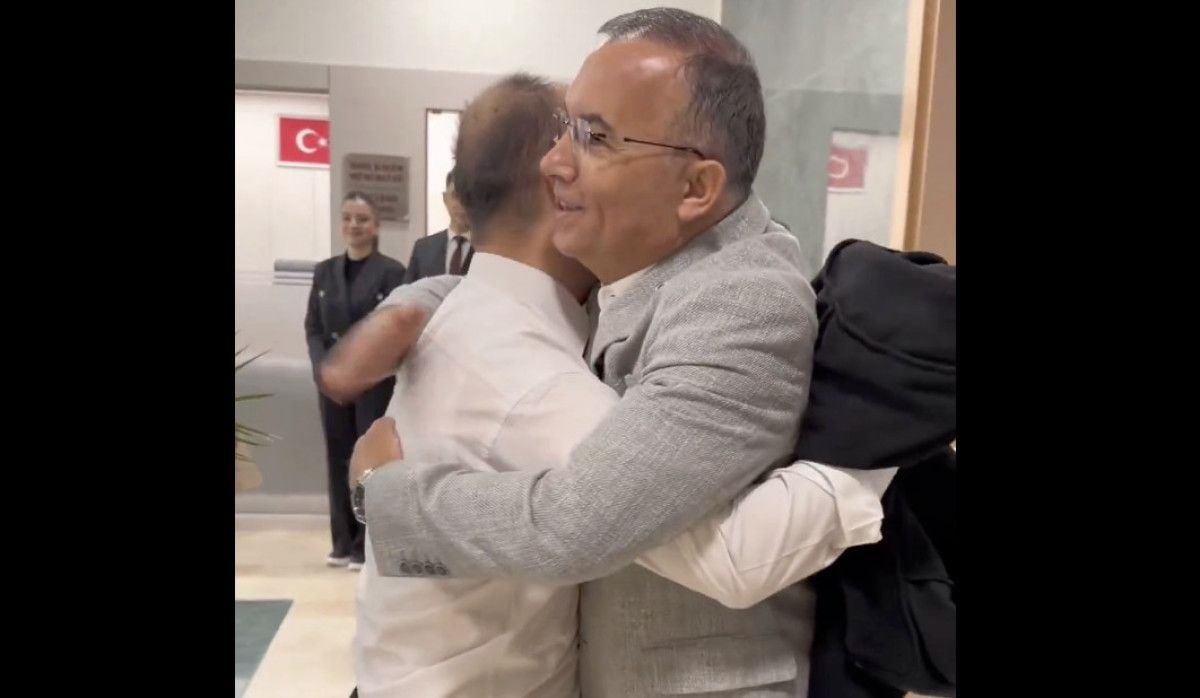 Gaziantep Valisi, Cumhuriyet Bayramı'nda özel gereksinimli gençleri ağırladı