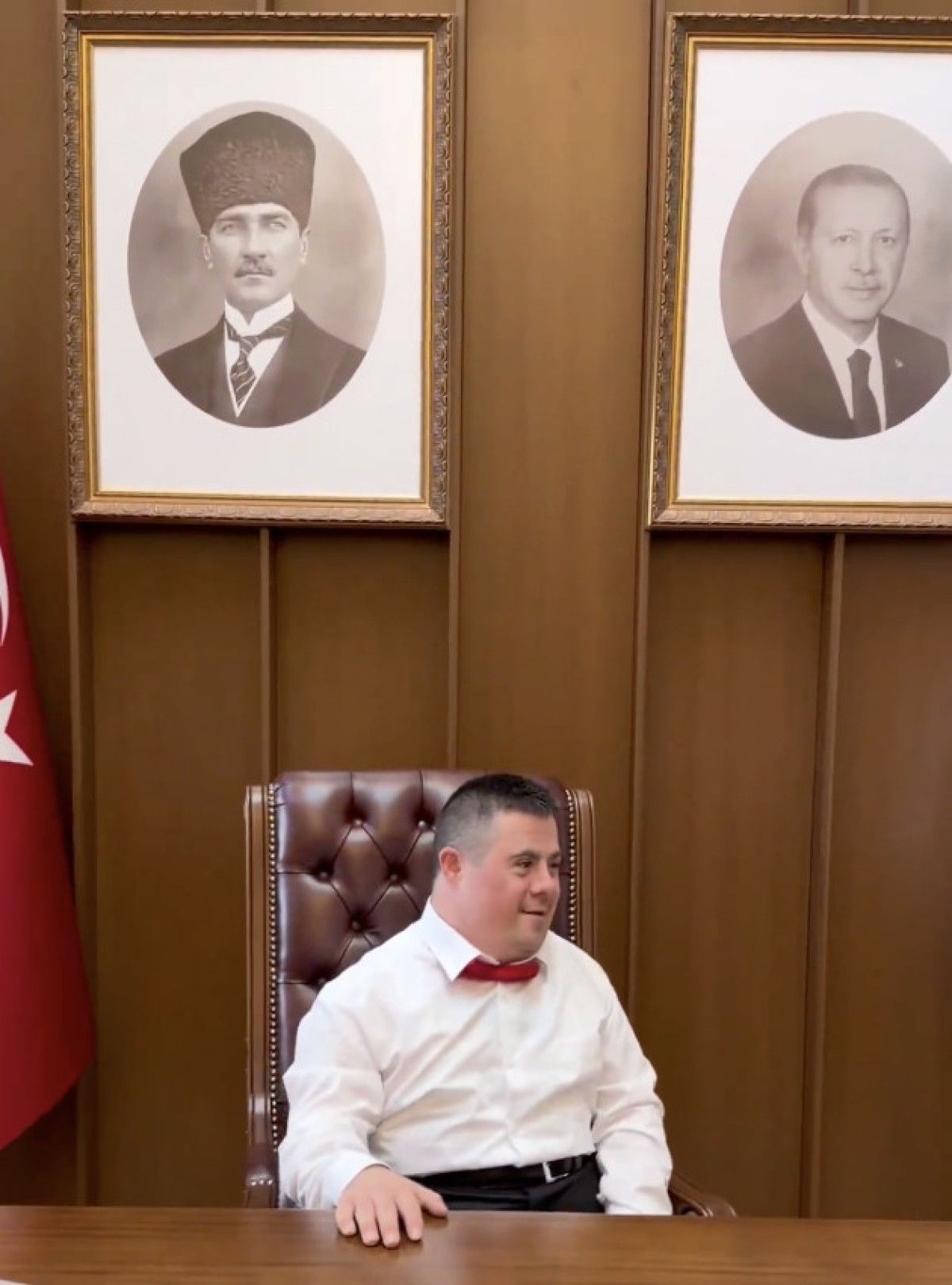 Gaziantep Valisi Kemal Çeber'in Cumhuriyet Bayramı'nda Özel Gereksinimli Gençlerle Anlamlı Buluşması