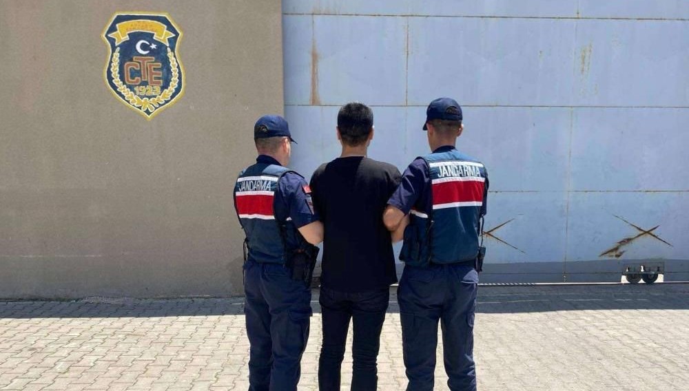 Gaziantep'te 16 Yıl Kesinleşmiş Hapis Cezasıyla Aranan Zanlı Yakalandı