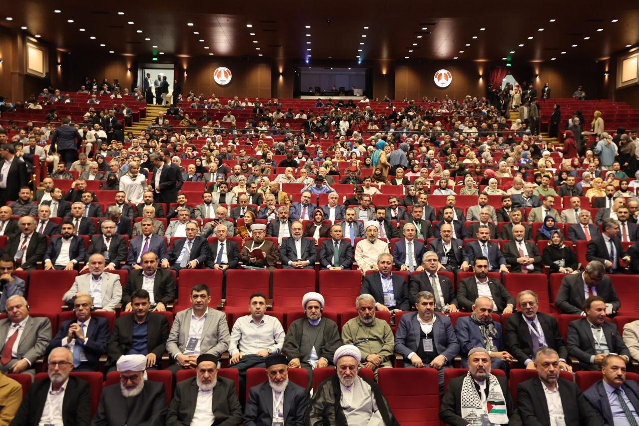 İslam dünyasının gözü Gaziantep'teydi! 'Forum II' yoğun ilgi gördü...