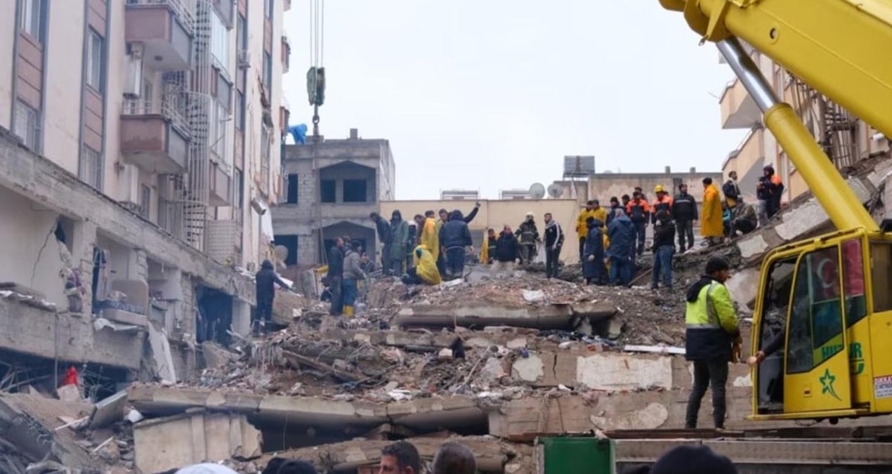 İstinaf Mahkemesi 51 Kişinin Ölümüne Neden Olan Furkan Apartmanı Deprem Davasını Yeniden İnceliyor