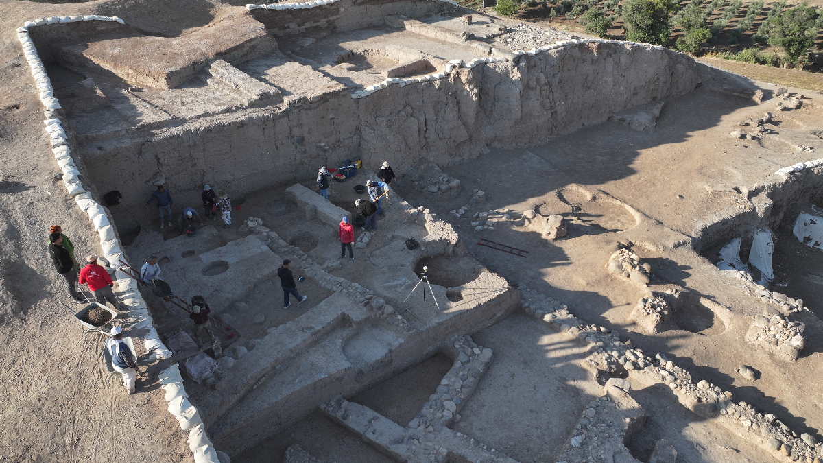 Kilis'te yapılan Oylum Höyük kazılarında önemli belgeler bulundu