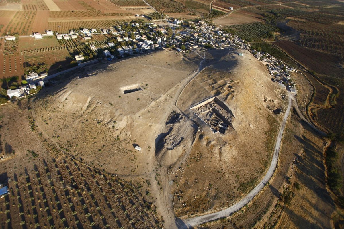 Kilis'te yapılan Oylum Höyük kazılarında önemli belgeler bulundu