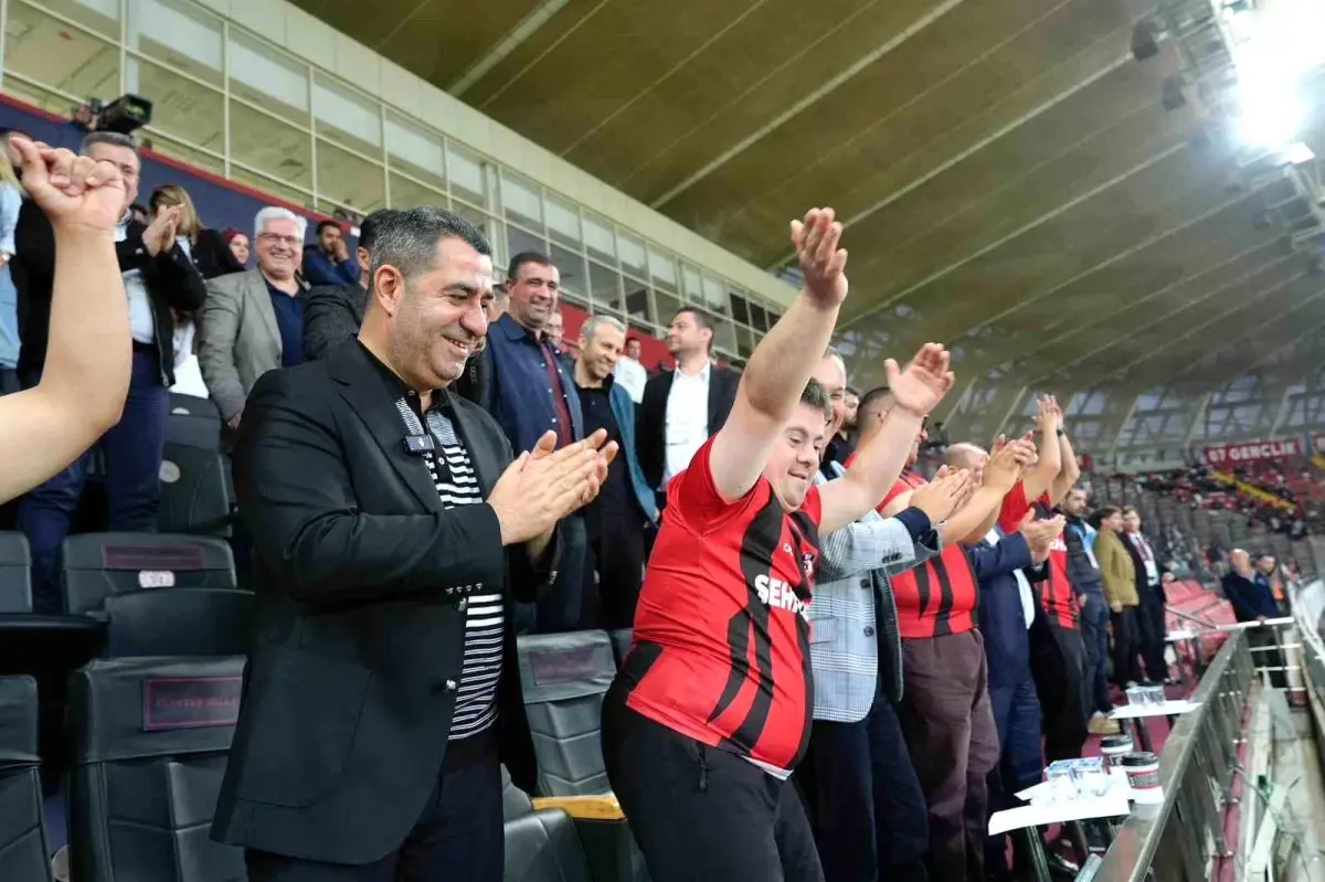 Milletvekili Bozgeyik'ten Özel Çocuklara Maç Müjdesi