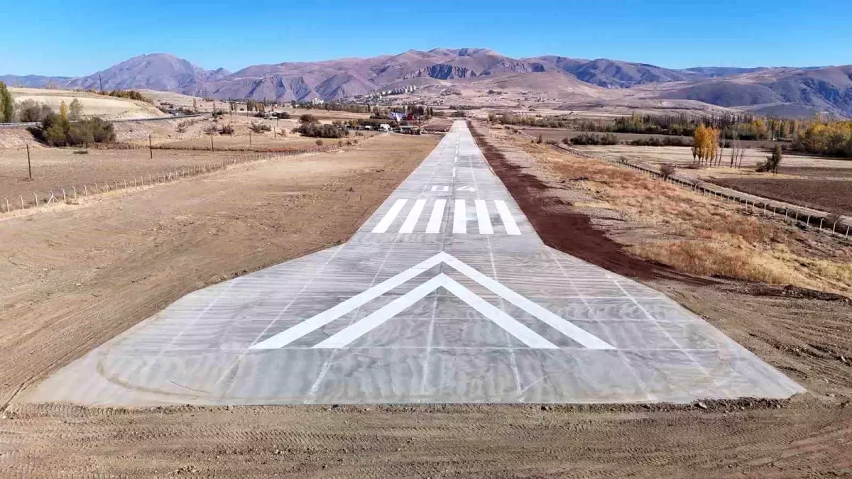Tarihî Divriği Havaalanı 'Divriği Hava Kampüsü' Olarak Yeniden Hizmete Açıldı