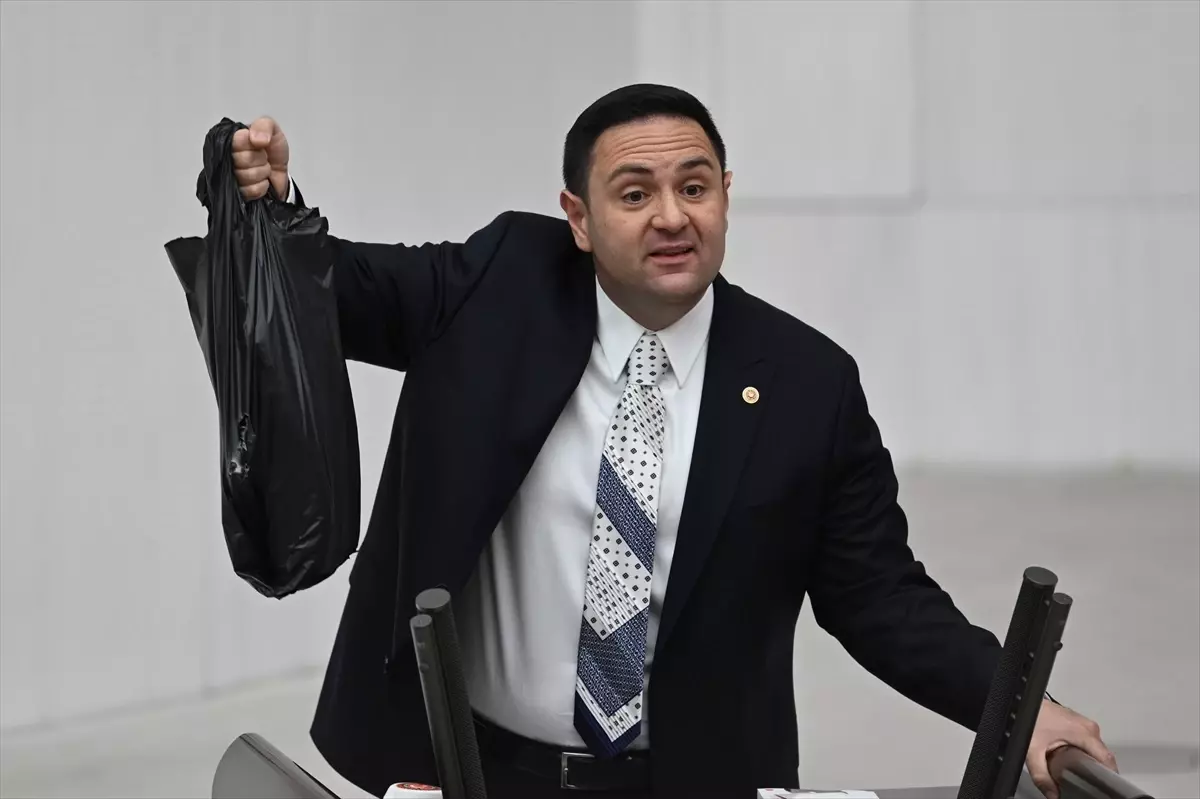 TBMM Genel Kurulunda CHP, İYİ Parti, DEM Parti ve Yeni Yol Partisi Grup Önergeleri Kabul Edilmedi