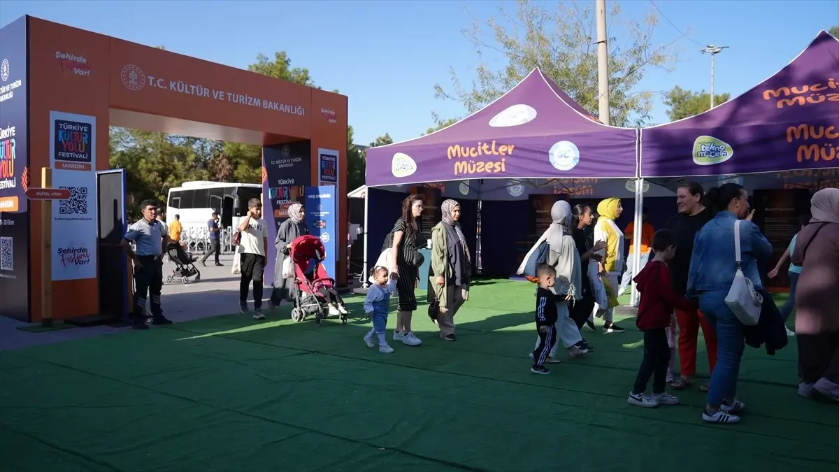 Tekno Macera Tırı Mardin'de Tekno Macera Tırı Mardin'de