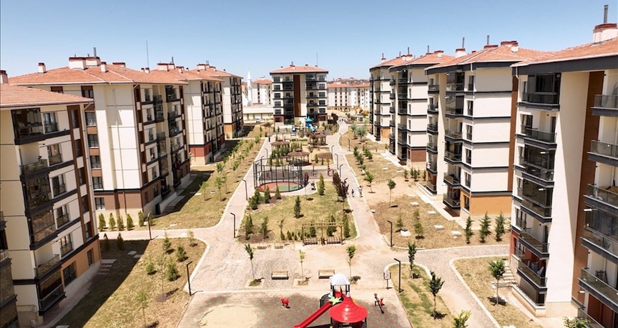 TOKİ'nin sosyal konut projesinde illere göre dağılım belli oldu: Hangi şehirde kaç ev yapılacak?