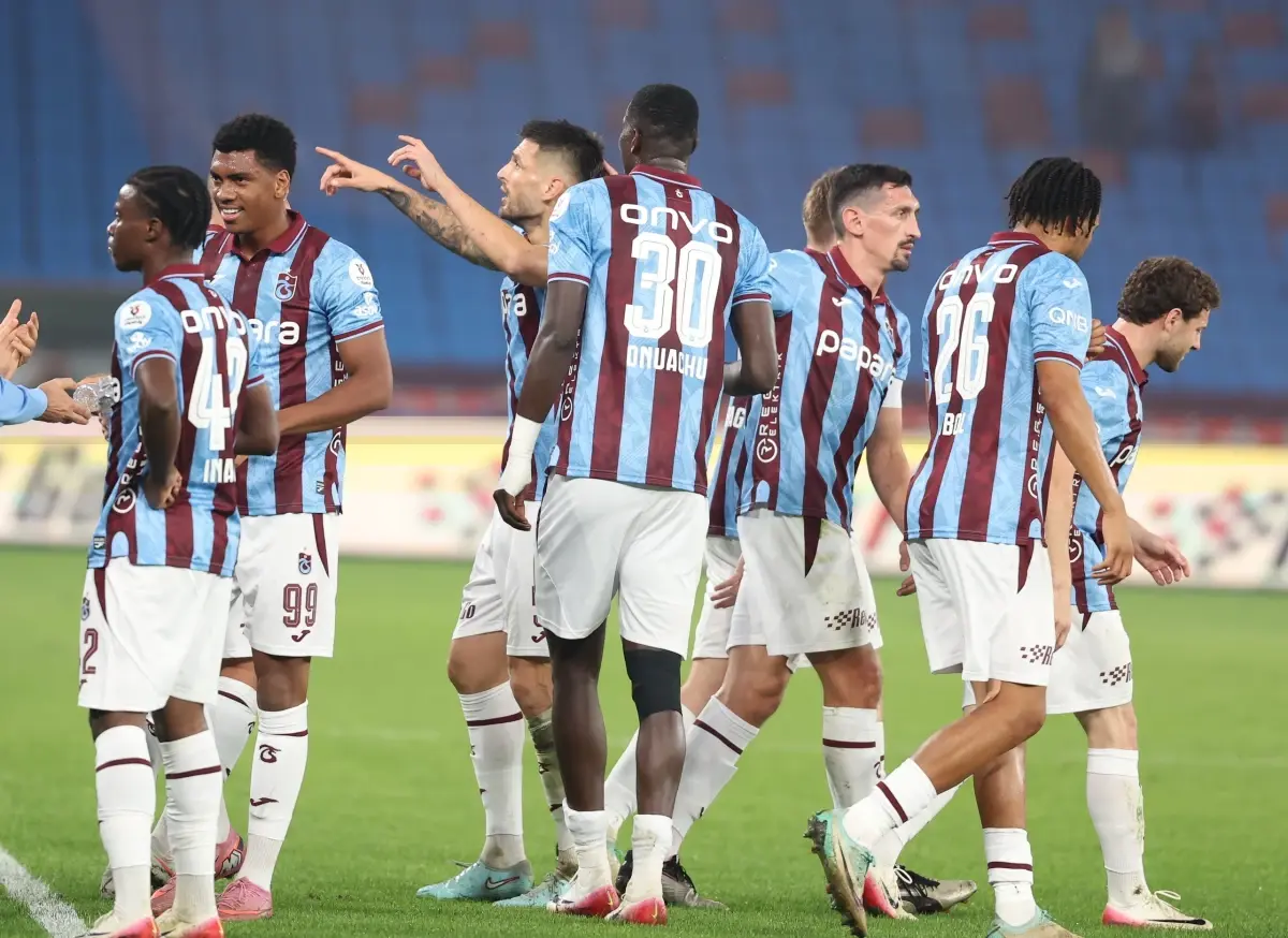 Trabzonspor'da 7 Farklı İlk 11 ile Başlayan Sezon