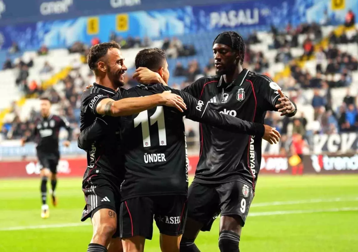 Trendyol Süper Lig'de Beşiktaş ve Fenerbahçe'nin Derbide İlk 15 Dakika Performansları