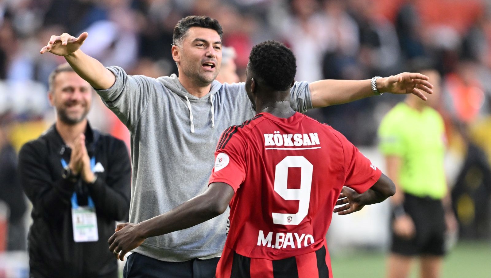 Trendyol Süper Lig'de Burak Yılmaz Liderliğinde Gaziantep FK'nın Başarı Hikayesi