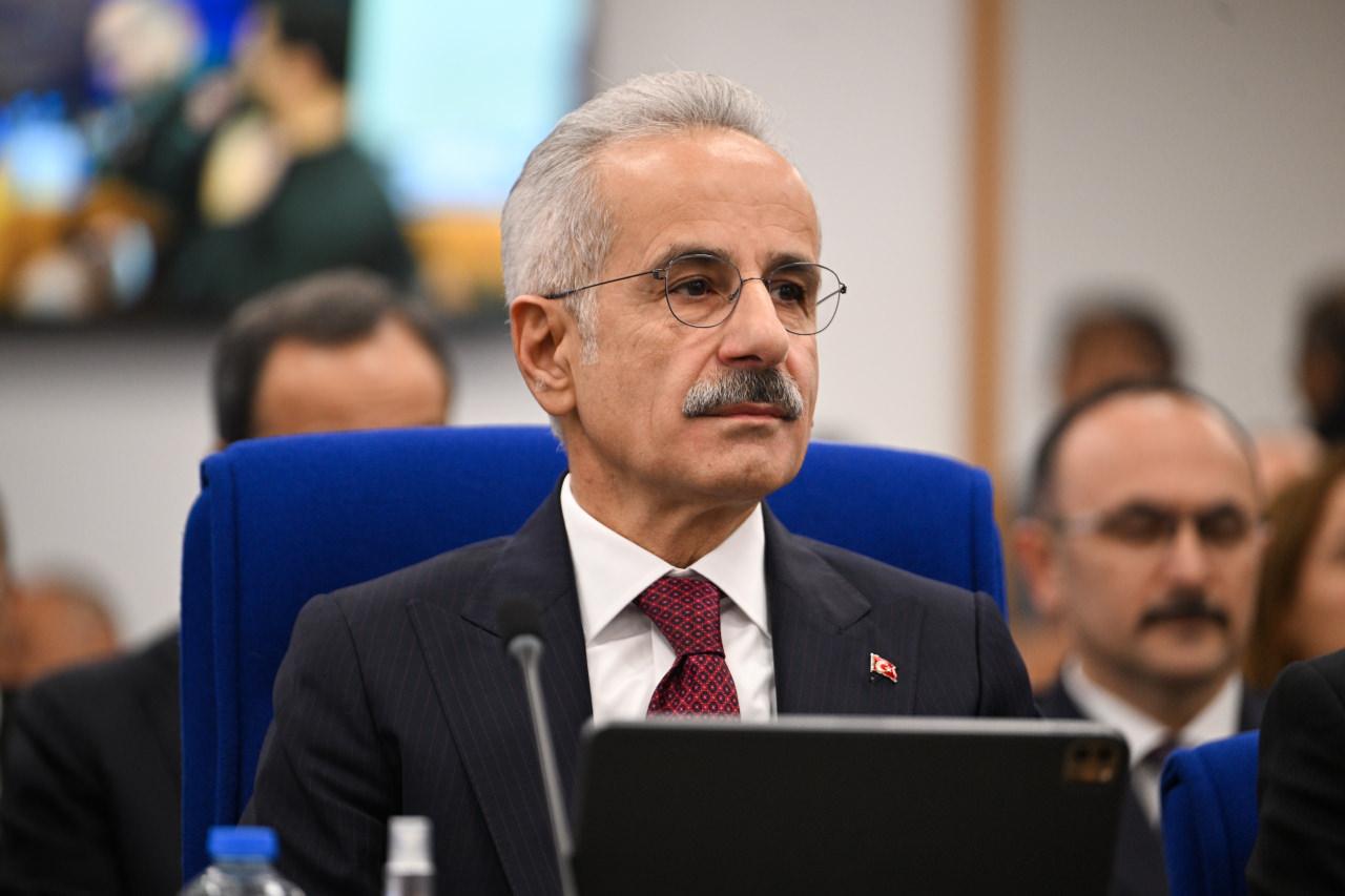 2025'te Ulaştırma ve Altyapı Yatırımlarında 44 Proje Tamamlandı: Bakan Abdulkadir Uraloğlu TBMM'de Konuştu