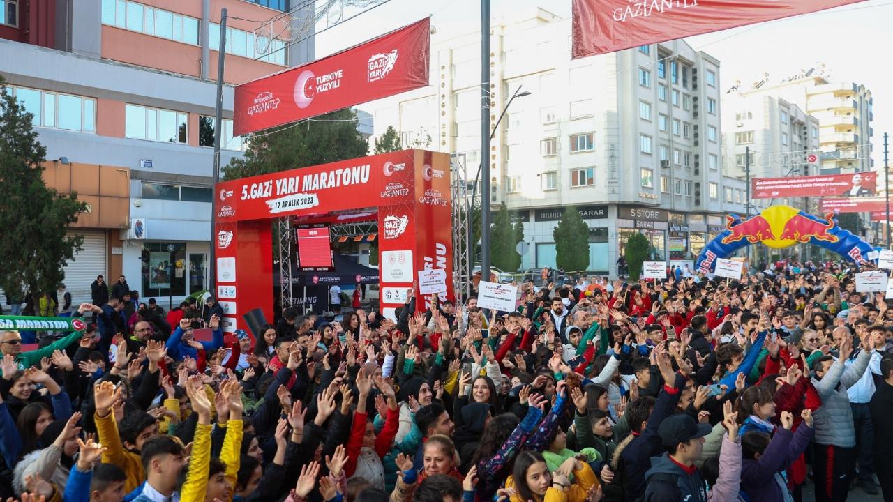 7. Gazi Yarı Maratonu 2025’te Rekor Katılımla Gaziantep’te Başlıyor