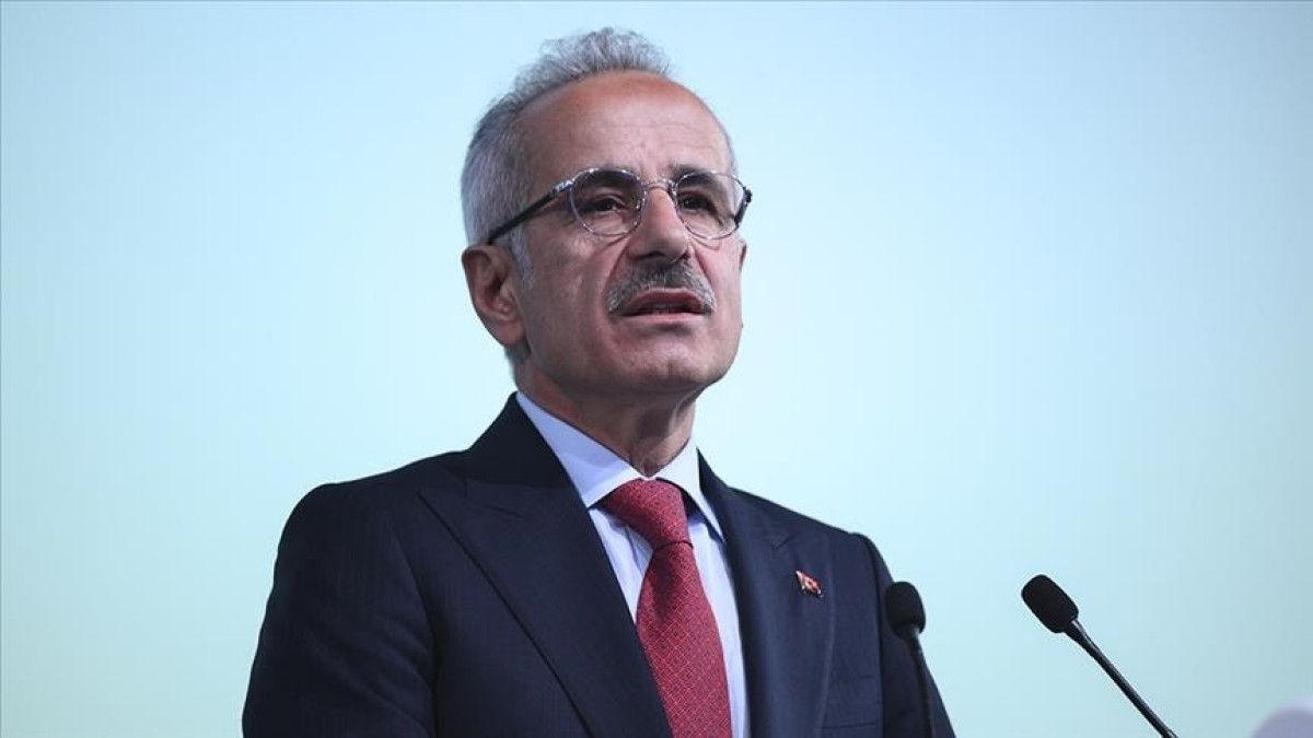 Abdulkadir Uraloğlu: Akdeniz'i de yüksek hızlı tren ile tanıştırmayı hedefliyoruz