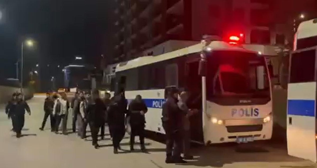 Bursa Merkezli 16 İlde Büyük Dolandırıcılık Operasyonu