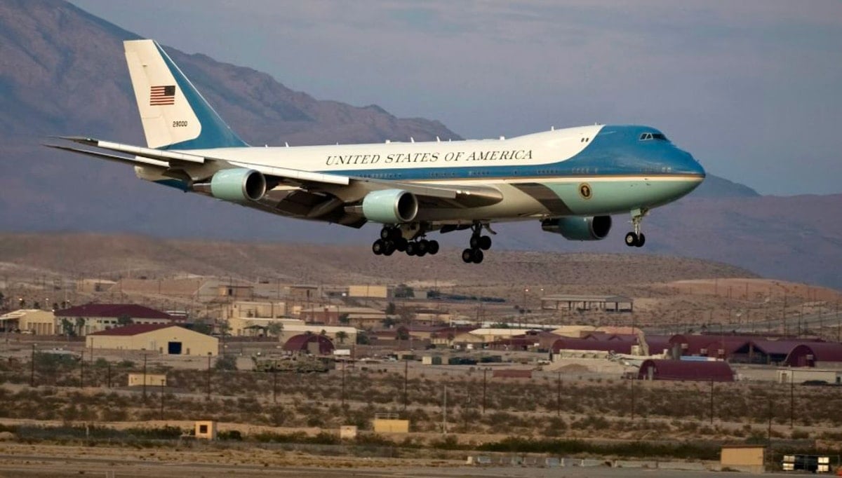 Cumhurbaşkanı Erdoğan’dan Trump’ın Uçağı İçin Ankara’daki Etimesgut Havalimanı Pisti Yenileme Projesi