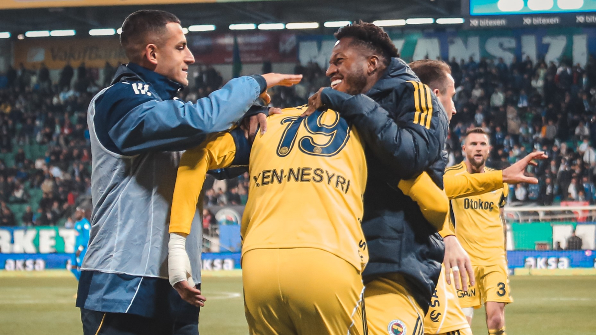 Fenerbahçe 5 Maçtır Kazanıyor: Rizespor'u 5-2 Yenerek Galibiyet Serisini Sürdürdü