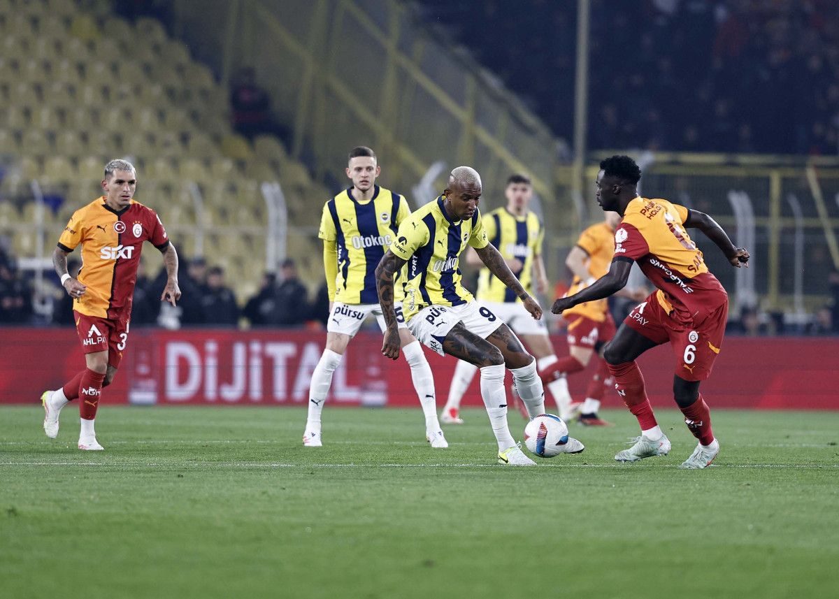 Galatasaray ve Fenerbahçe Derbilerinde İlk Golün Önemi ve İstatistikler