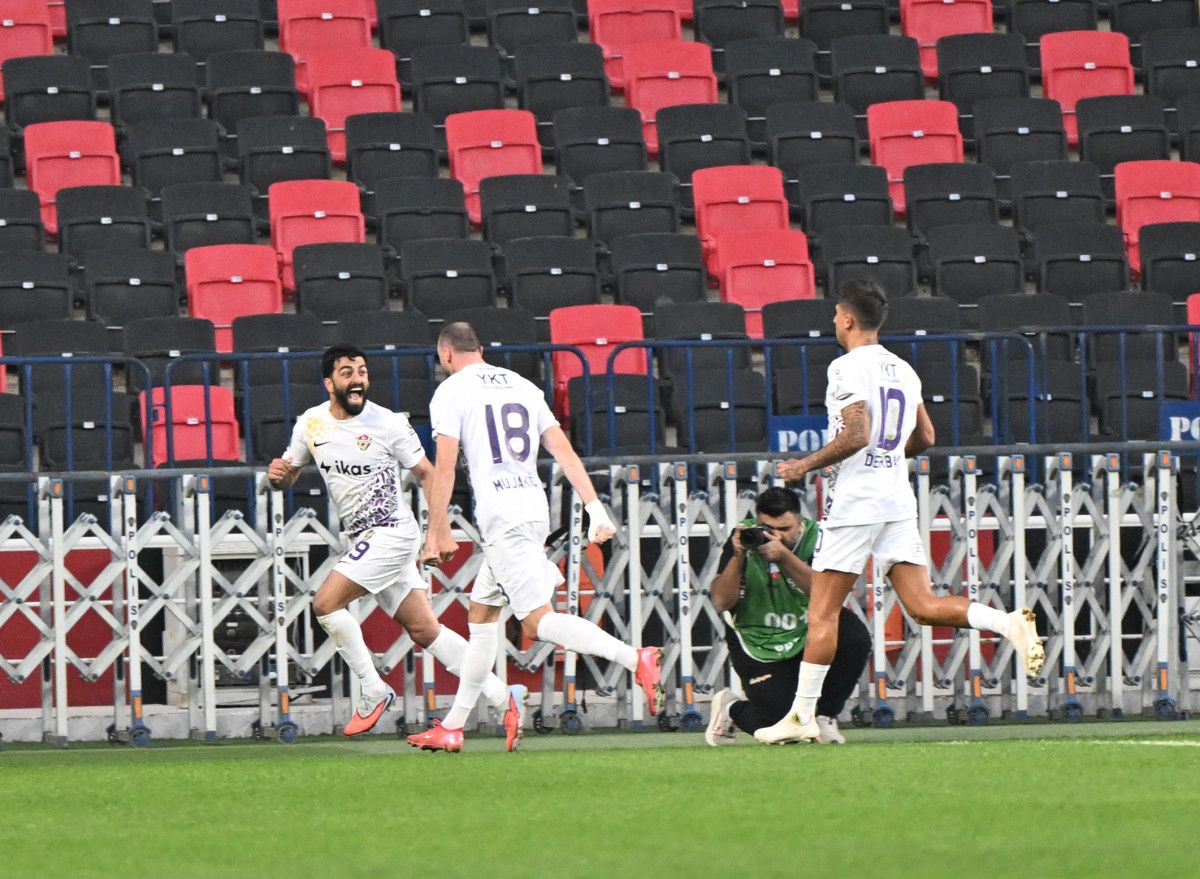 Gaziantep FK, Eyüpspor’a sahasında 2-1 mağlup oldu: Boateng'in kavga esnasında attığı gol maça damga vurdu