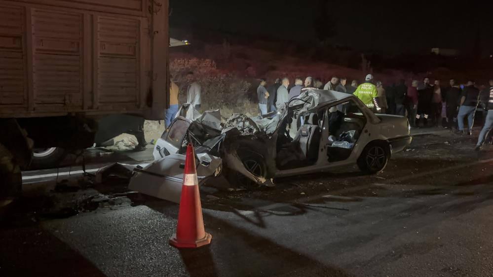 Gaziantep-Kahramanmaraş Karayolunda Feci Kaza: 3 Ölü