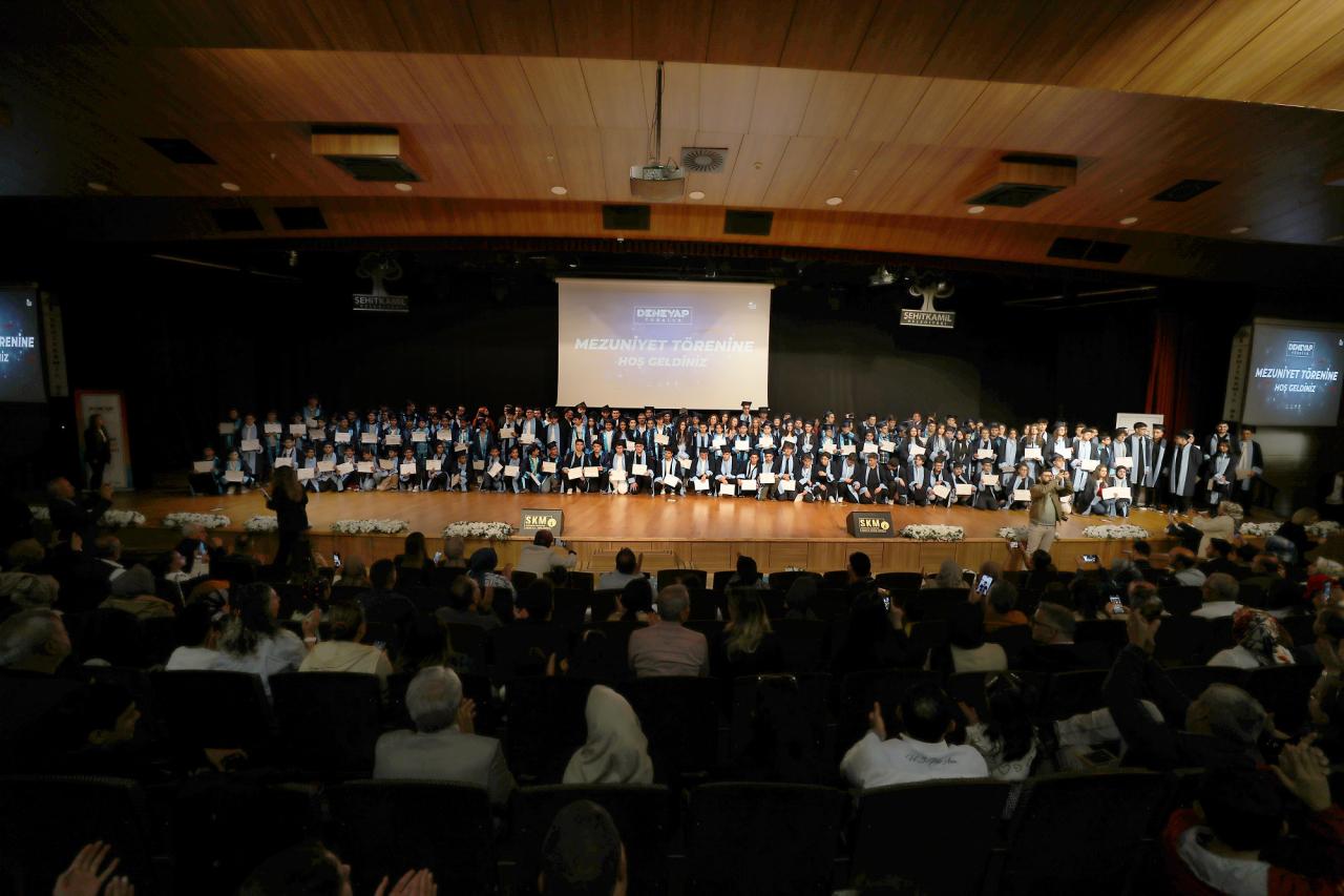 Gaziantep'te Deneyap Teknoloji Atölyeleri ilk mezunlarını verdi