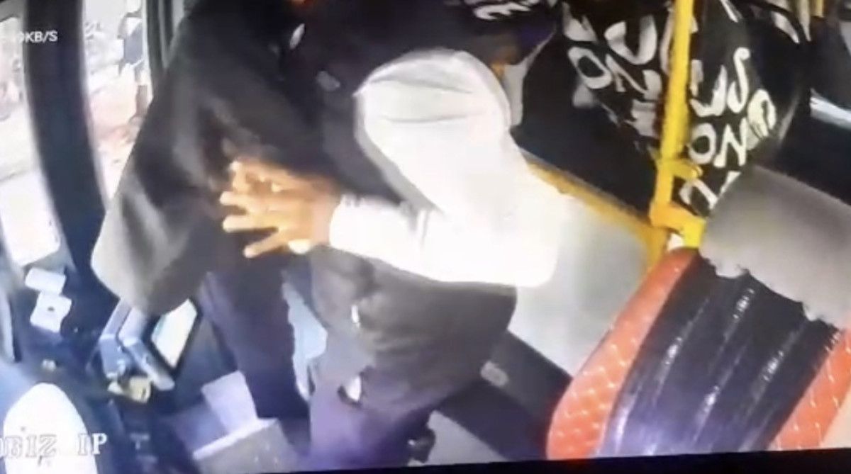 Gaziantep'te Halk Otobüsü Şoförü ile Yaşlı Yolcu Arasındaki Tartışma Şiddetle Sonlandı