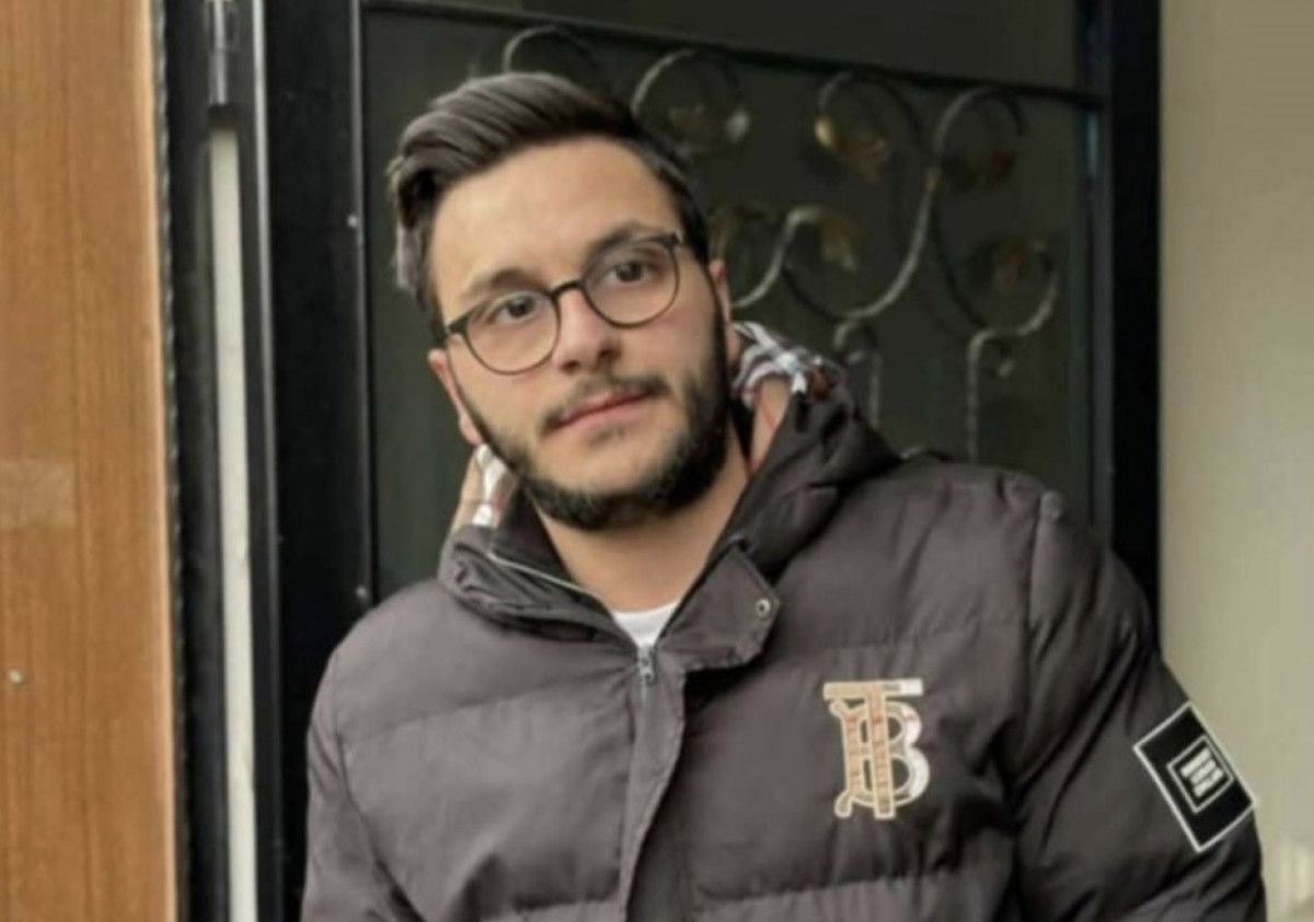 Gaziantep'te Yardım İçin İnen Genç, Araba Kazasında Hayatını Kaybetti