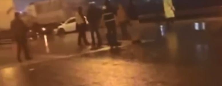 12 araç birbirine karıştı: 13 yaralı