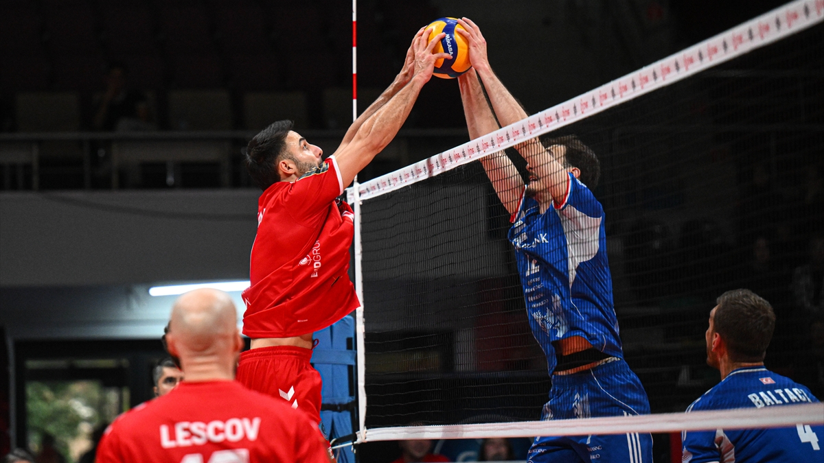 Halkbank'ı 3-2 Yenen Gaziantep Gençlikspor Voleybol Zaferi