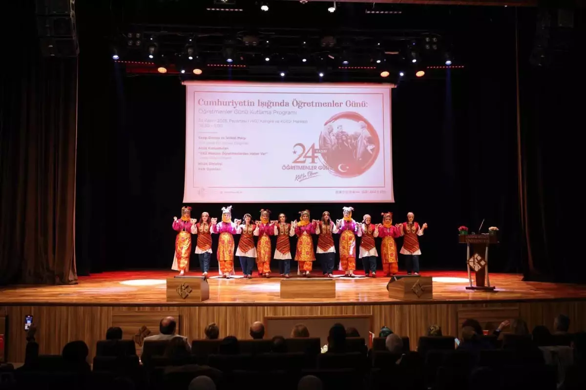 Hasan Kalyoncu Üniversitesi'nde 24 Kasım Öğretmenler Günü coşkusu