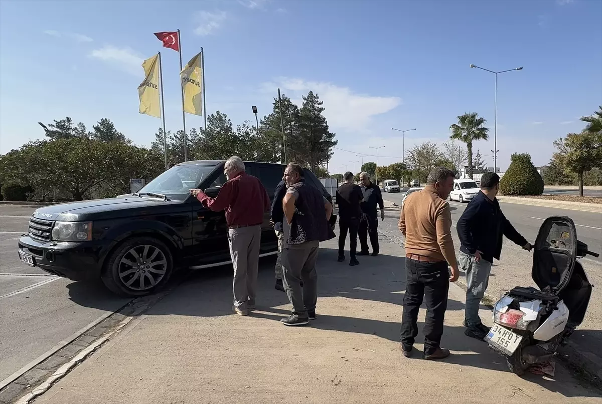 Kilis'te Motosiklet ile SUV Çarpışması Sonucu 1 Kişi Ağır Yaralandı