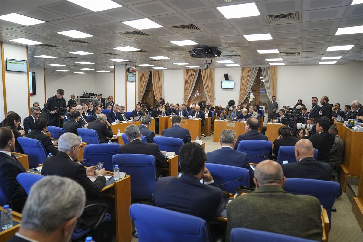 Sağlık Bakanlığı'nın 2026 yılı bütçesi TBMM Plan ve Bütçe Komisyonu'nda: Kemal Memişoğlu sunum yaptı