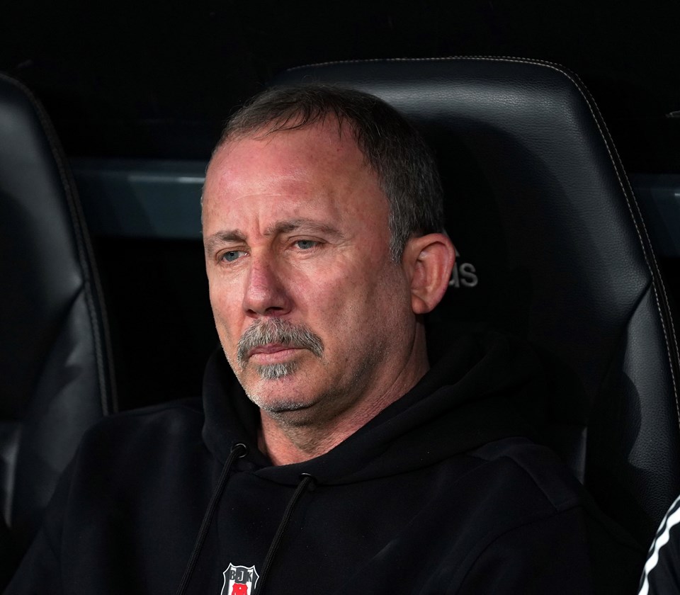 Süper Lig 11. Haftasında Nefes Kesen Derbi: Fenerbahçe 3-2 Beşiktaş'ı Devirdi