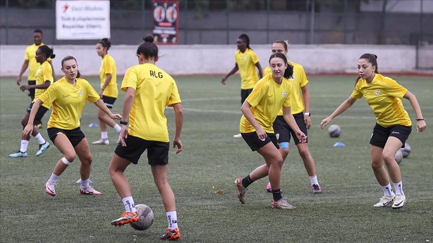 Süper Lig şampiyonu olmuşlardı: 10 maçta 89 gol yediler