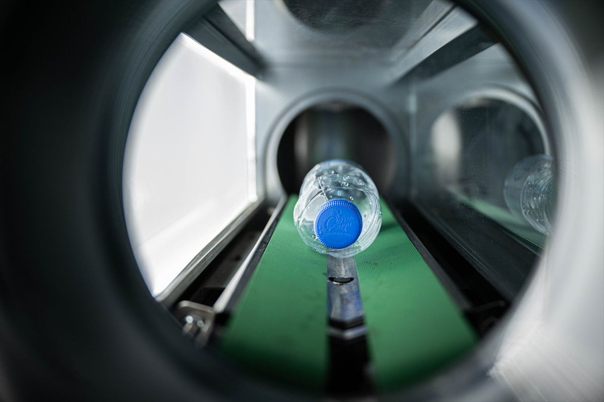 TBMM'de Sıfır Atık Hamlesi: Depozito İade Makineleri Hizmete Girdi