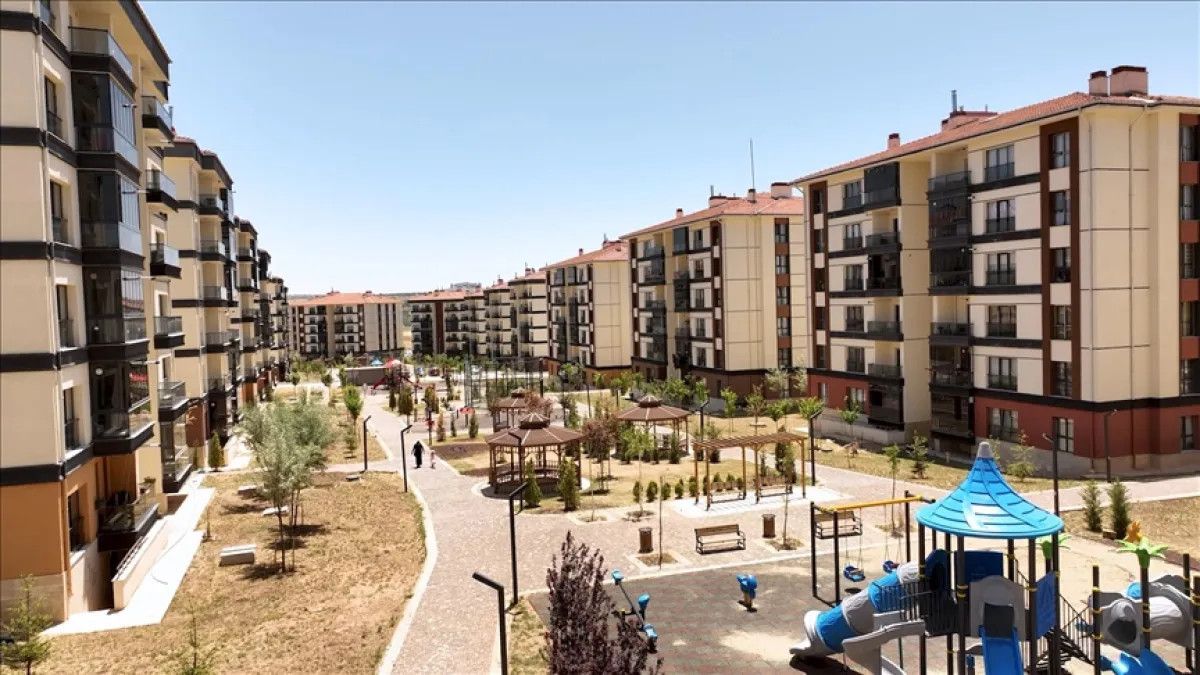 Türkiye Tarihinin En Büyük Sosyal Konut Projesi: Yüzyılın Konut Projesinde Kuralar Yarın