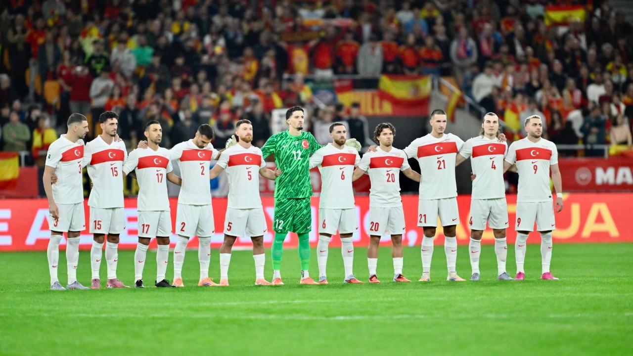 Türkiye'nin A Milli Takımı Dünya Kupası Favorisi: Romanya ile Play-Off Heyecanı