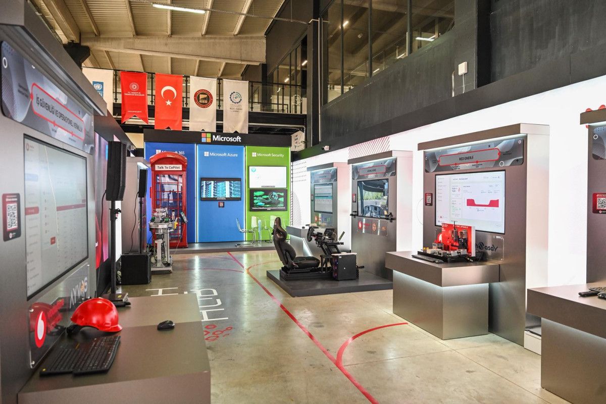 Vodafone Business Tech Hub Teknoloji Merkezi ile Gaziantep Sanayisinde Dijital Dönüşümde Yeni Dönem