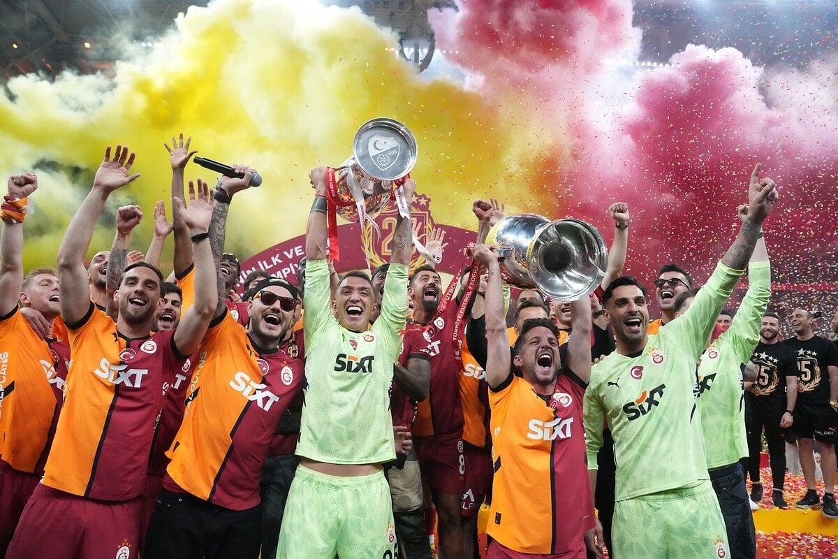 2025 Yılında Türk Futbolunda Tarihi Başarılar ve Önemli Gelişmeler