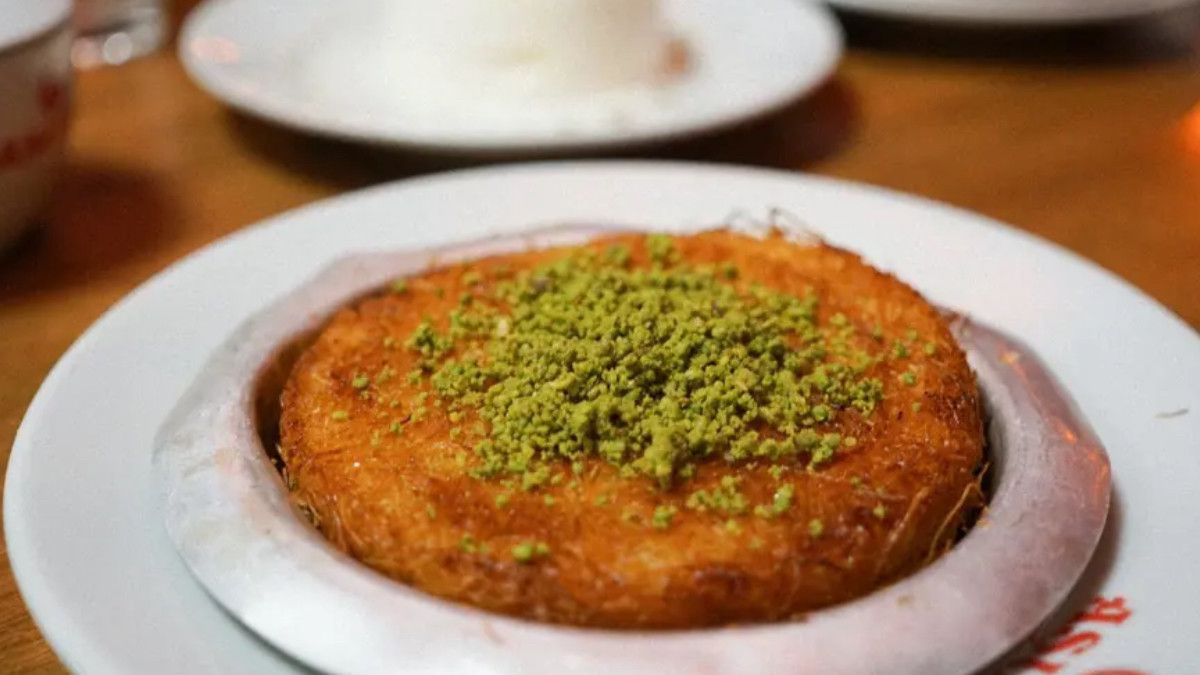 2025 Yılının En İyi Tatlıları Açıklandı: Türkiye'den Antakya Künefesi Zirvede