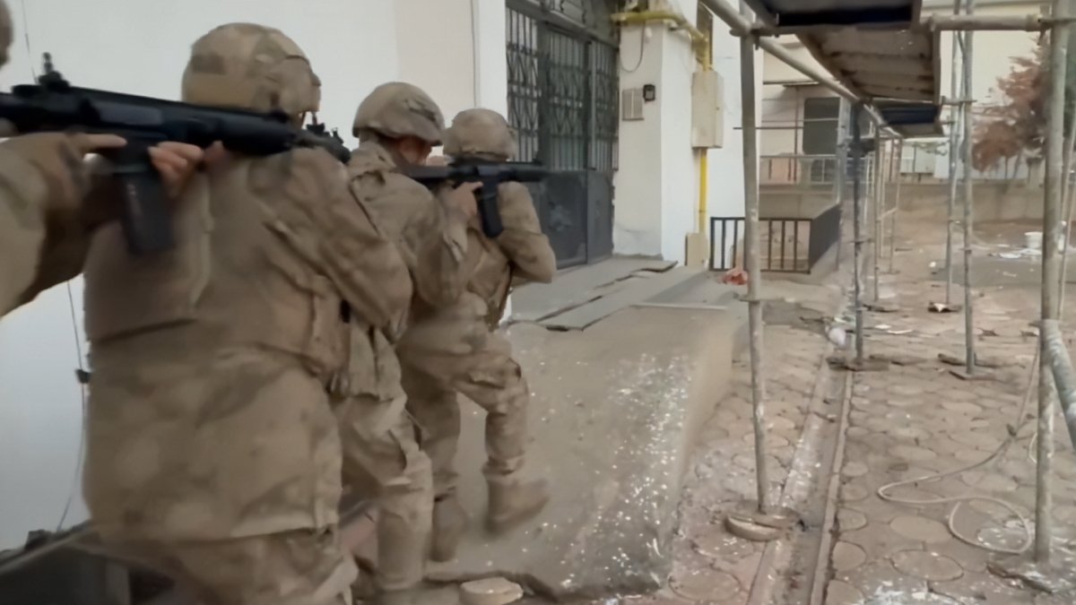 23 İlde Düzenlenen Yasa Dışı Bahis Operasyonunda 42 Şüpheli Yakalandı