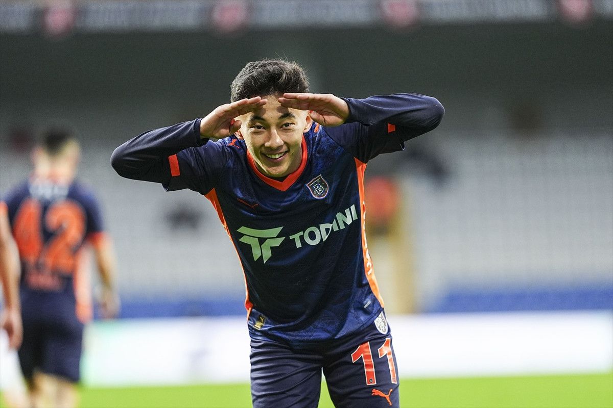 Başakşehir’den Burak Yılmaz'ın döndüğü Gaziantep'e 5 gol
