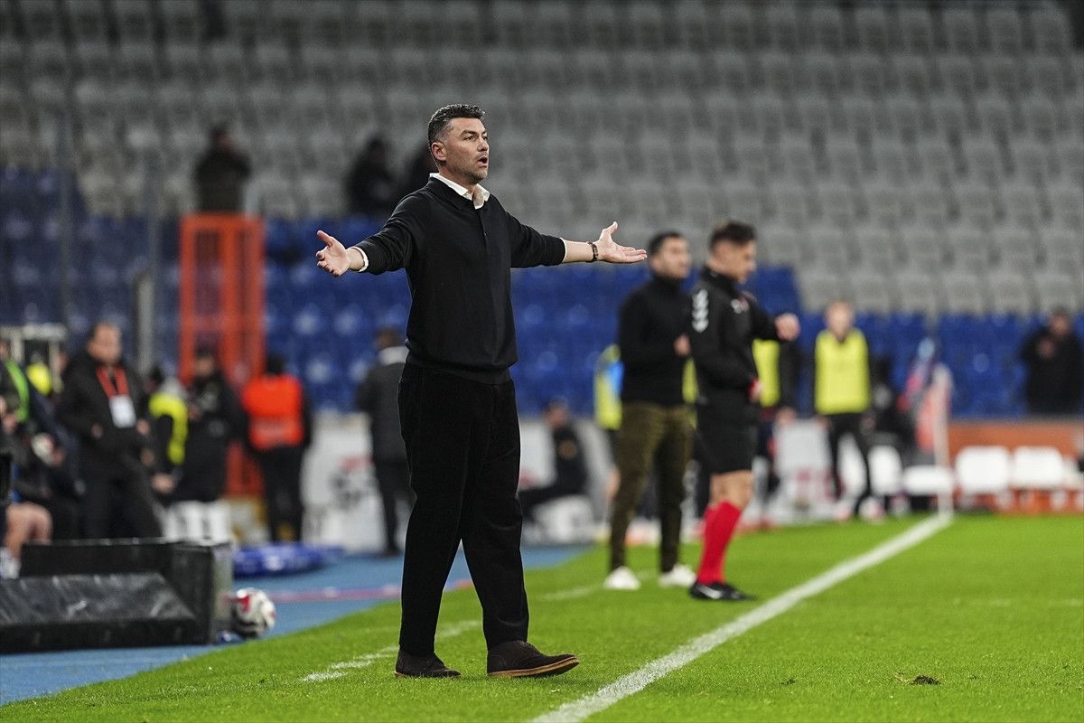 Başakşehir’den Burak Yılmaz'ın döndüğü Gaziantep'e 5 gol