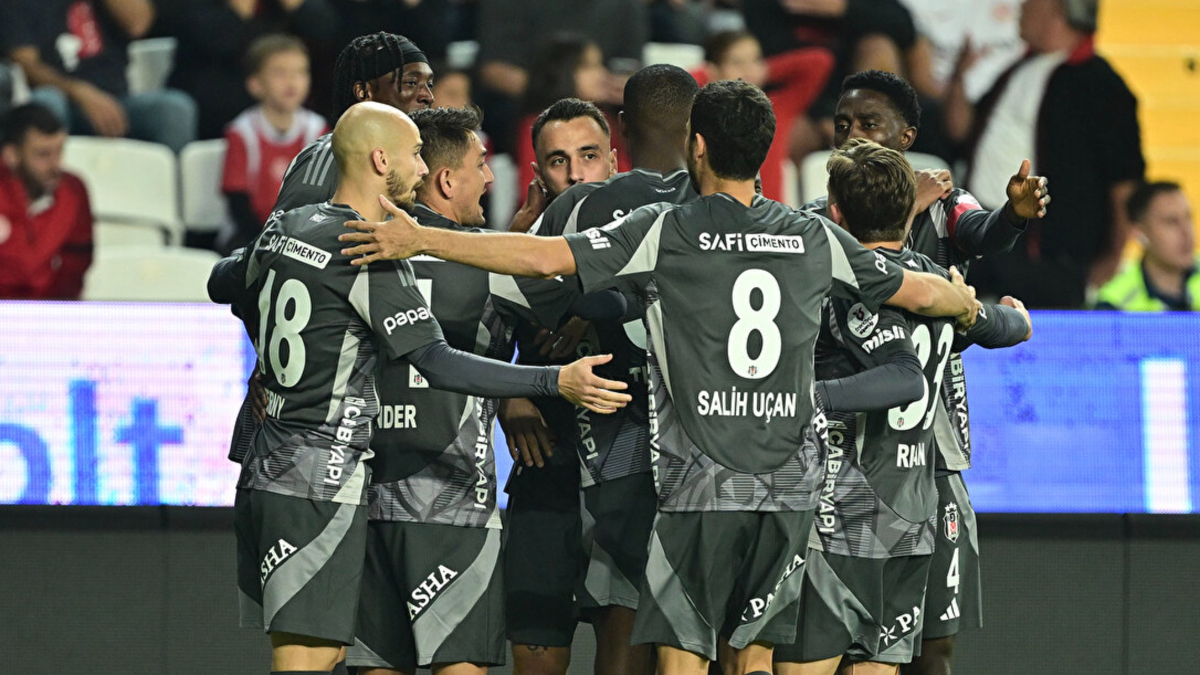 Beşiktaş'ın Kritik Süper Lig Virajı: 3 Maçta 9 Puan Hedefi