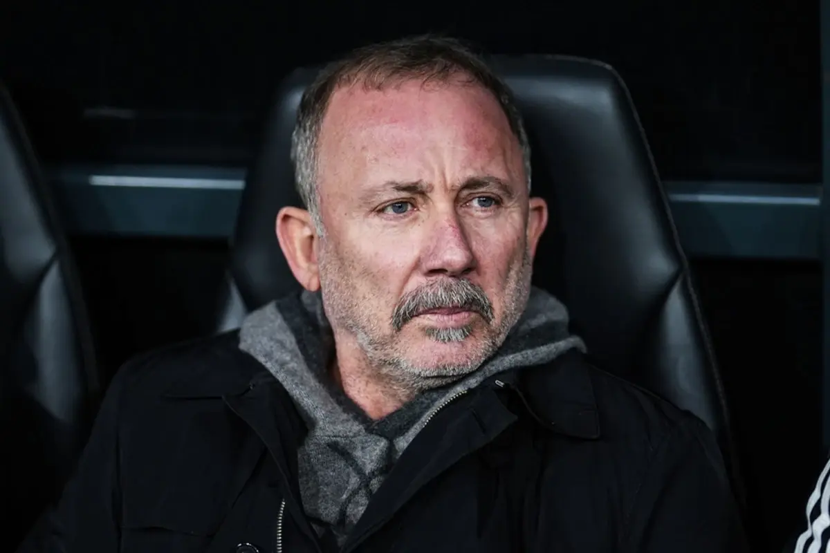 Beşiktaşlı Taraftarların Sergen Yalçın ve Yönetim Tepkileri Gaziantep FK Maçı Sonrası