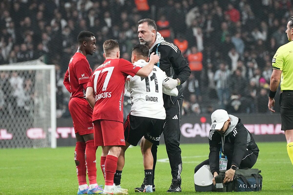Beşiktaş'tan Cengiz Ünder ve Jota Silva için açıklama