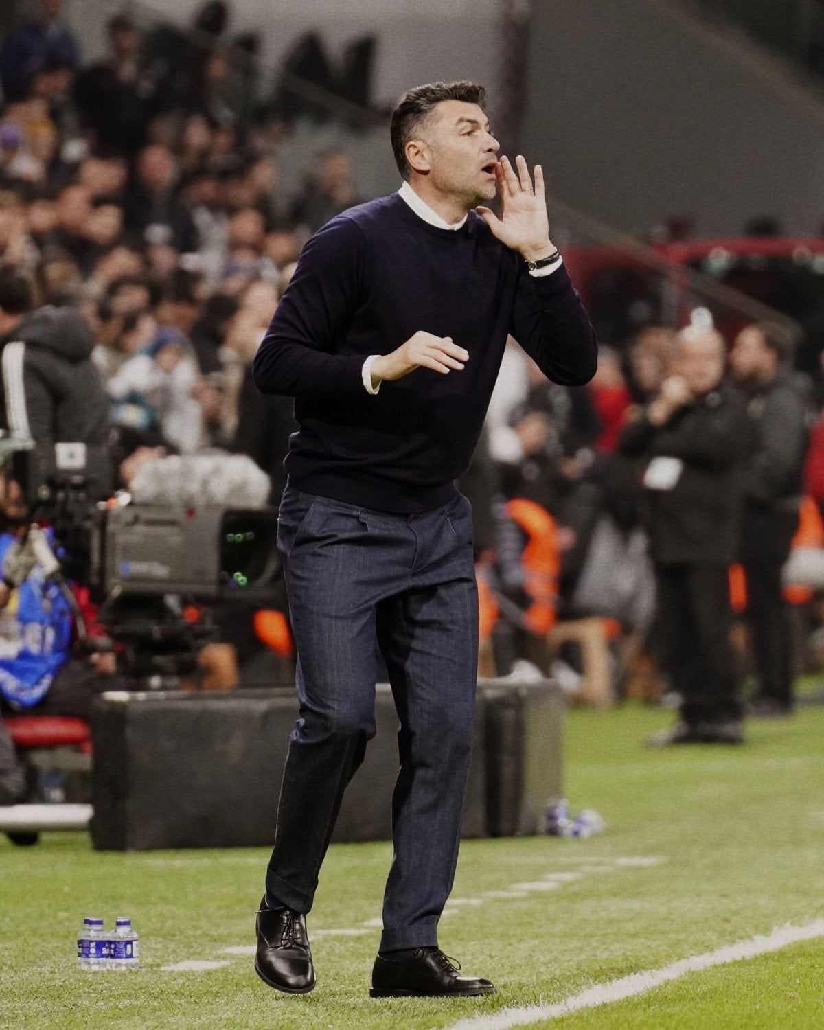 Burak Yılmaz'dan Transfer Hamlesi: Gaziantep FK'da Yeni Oyuncu Arayışı