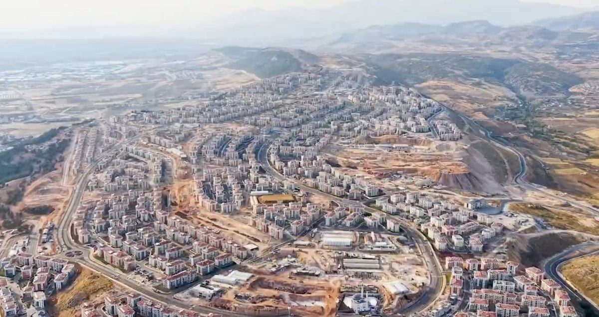 Burhanettin Duran'dan 455 Bin Konutun Teslim Etildiği Asrın İnşası Seferberliği