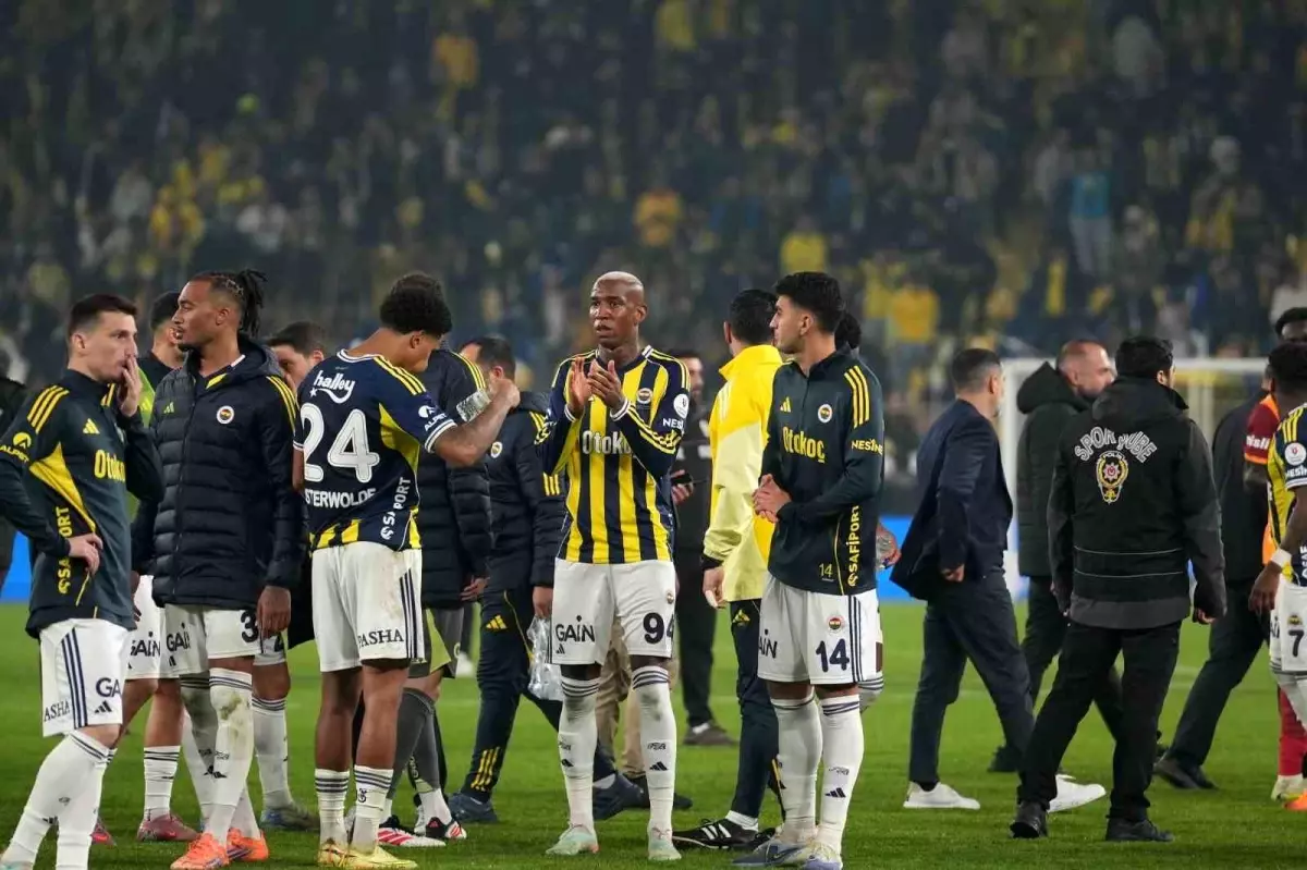 Fenerbahçe-Galatasaray Derbisinde Unutulmaz Drama: Jhon Duran'ın Son Dakika Golü
